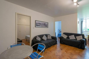 APARTAMENTO DISPONÍVEL PARA o CARNAVAL!!! ÓTIMA LOCALIZAÇÃO EM COPACABANA!